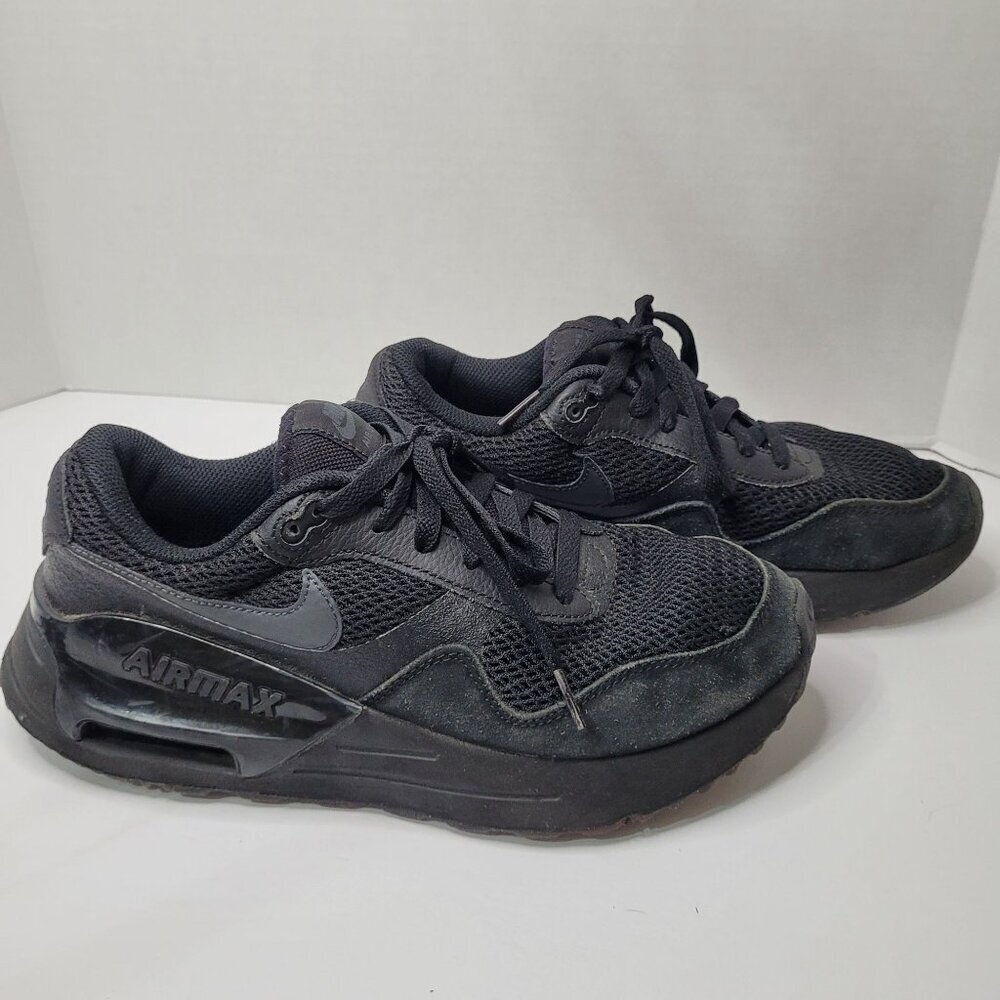 Nike Air Max Youth Black Athletic Sneakers Size 7.5